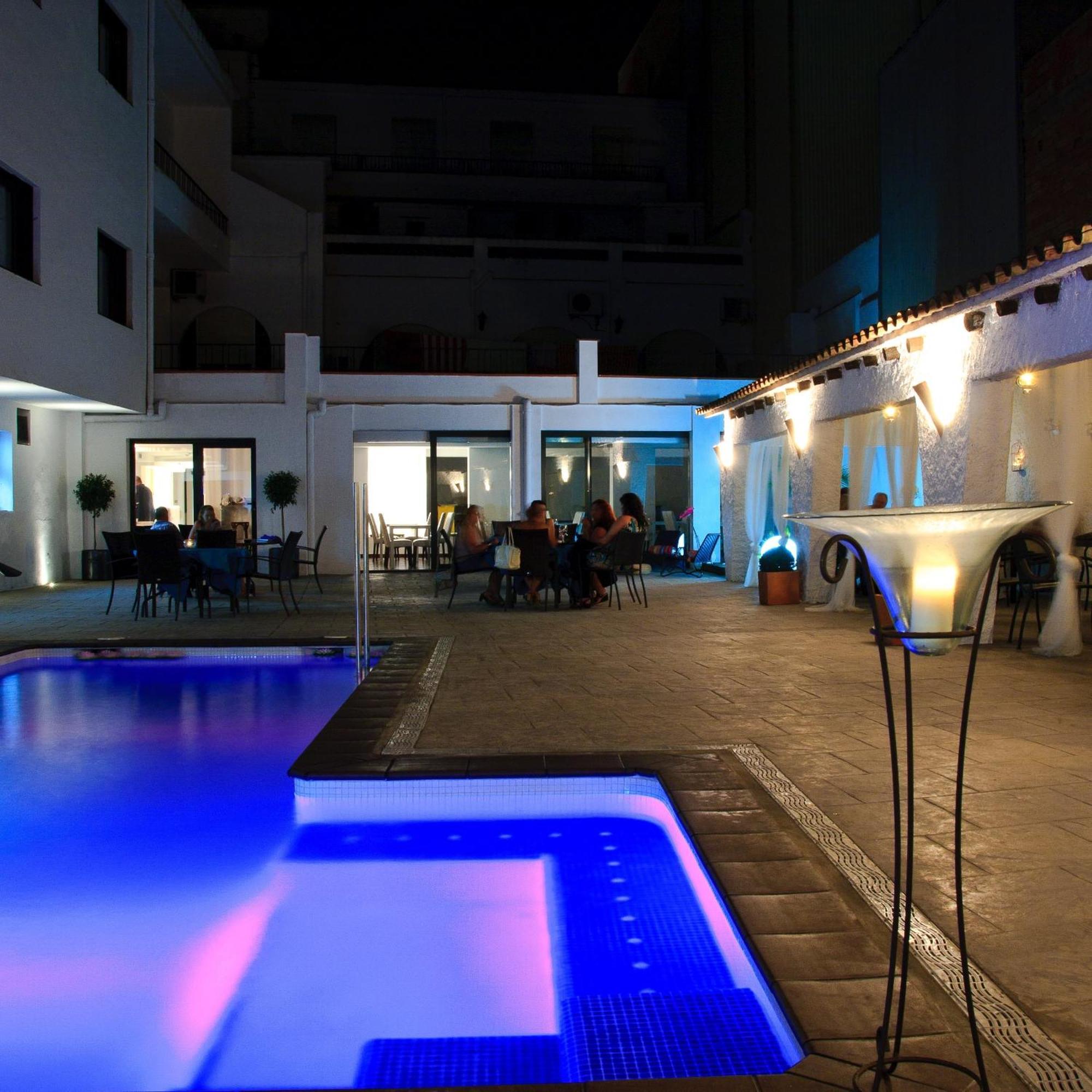 Hotel Salome كالافيل المظهر الخارجي الصورة
