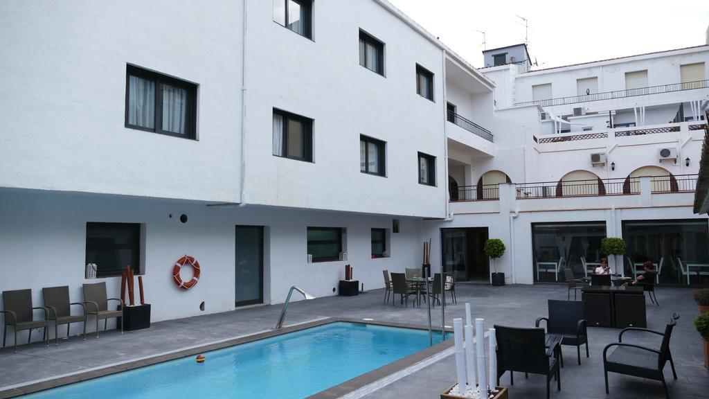 Hotel Salome كالافيل المظهر الخارجي الصورة